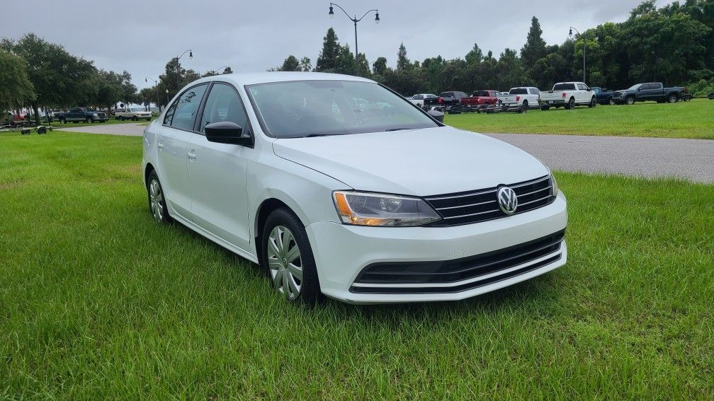 2016 Volkswagen Jetta