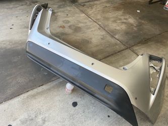 2020 Toyota Prius rear bumper used Oem