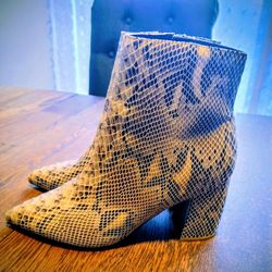 Marc Fisher Snake Boots Size 8.5