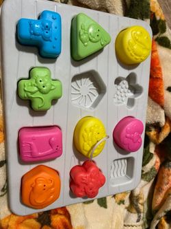 Toy 