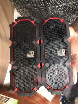 Altec Lansing Bluetooth speaker(s)
