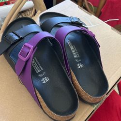 New Birkenstock Size 11 (44 EU) 