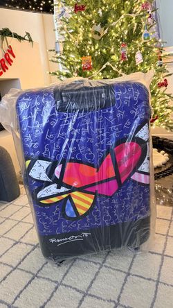 BRITTO 30” LUGGAGE