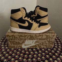 Air Jordan 1 Retro High 