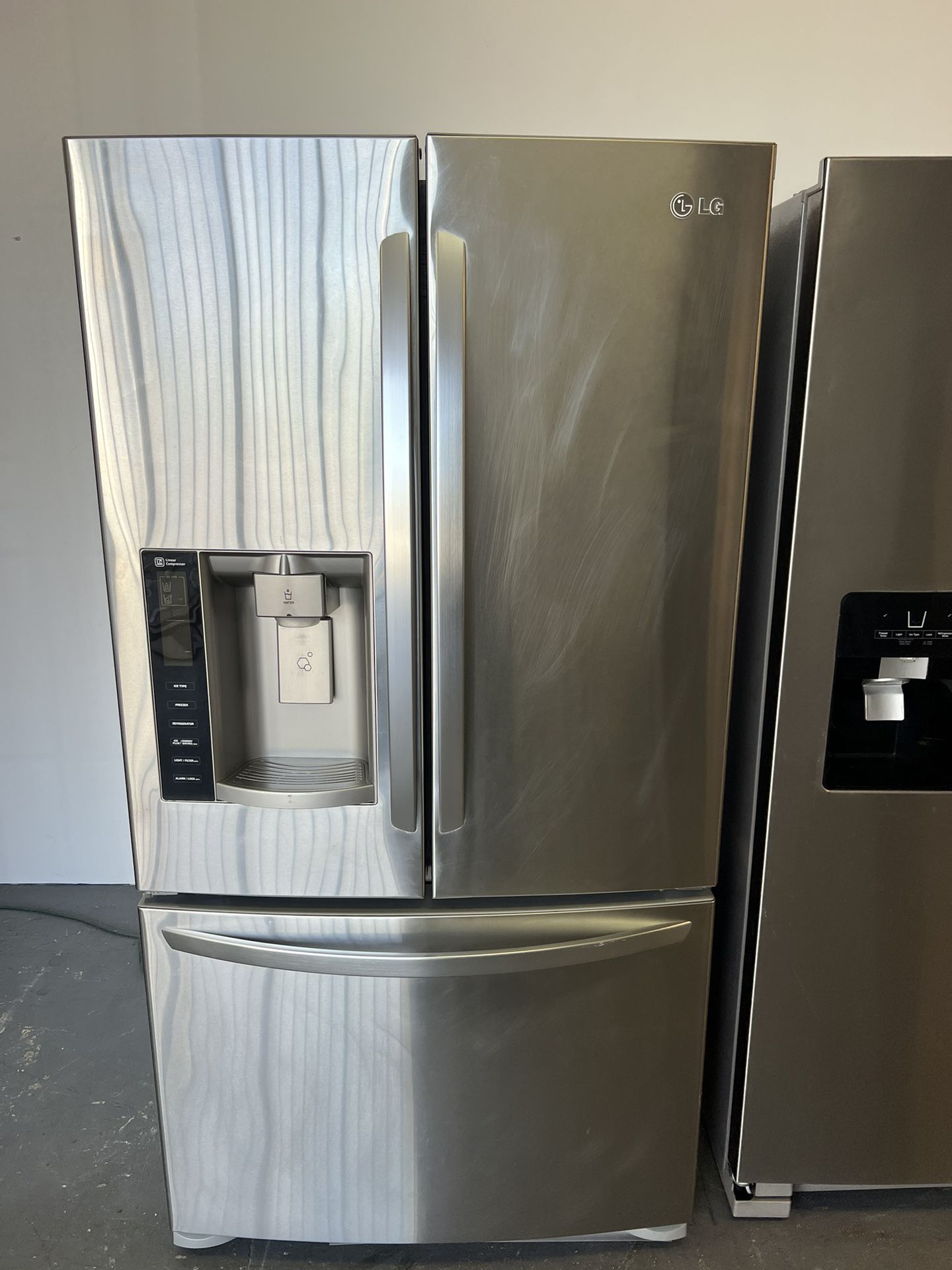 Refrigerator 3 Doors 36 “ Wides 