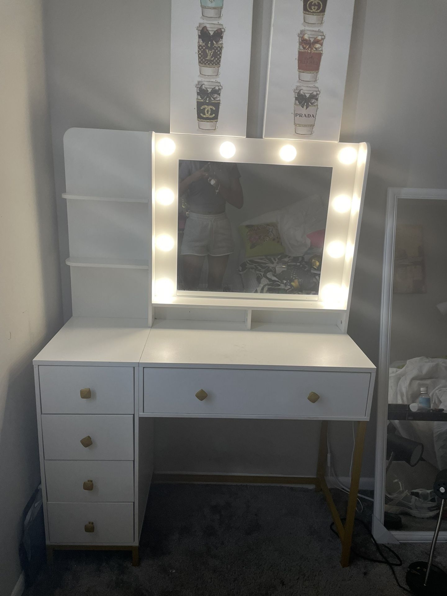 Vanity Set