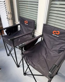 Foldable chairs