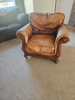 Leather arm chair