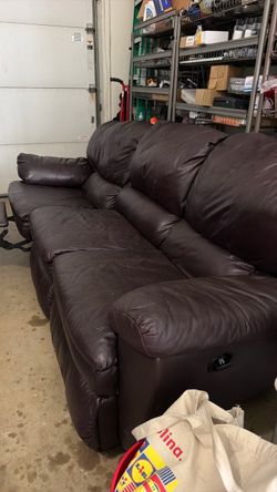 Leather sofa and love seat recliner