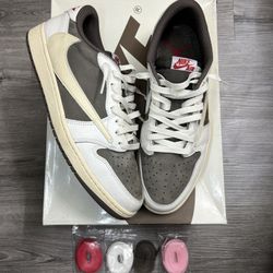 Jordan 1 Low “Travis Scott Reverse Mocha” Size 12.5 In Men