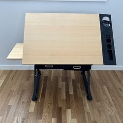 Adjustable Height Artist Desk 