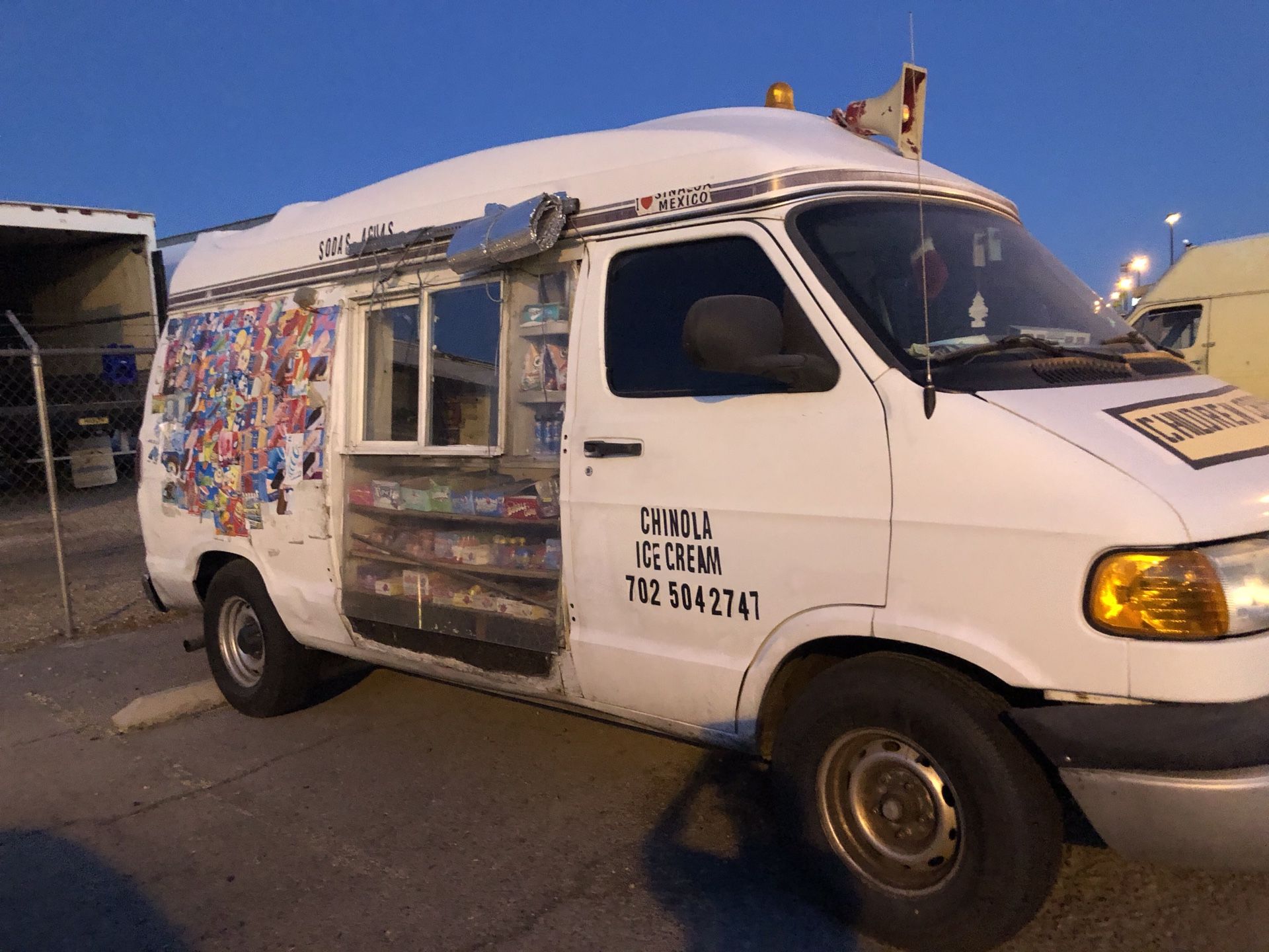 1998 Dodge Ram Van