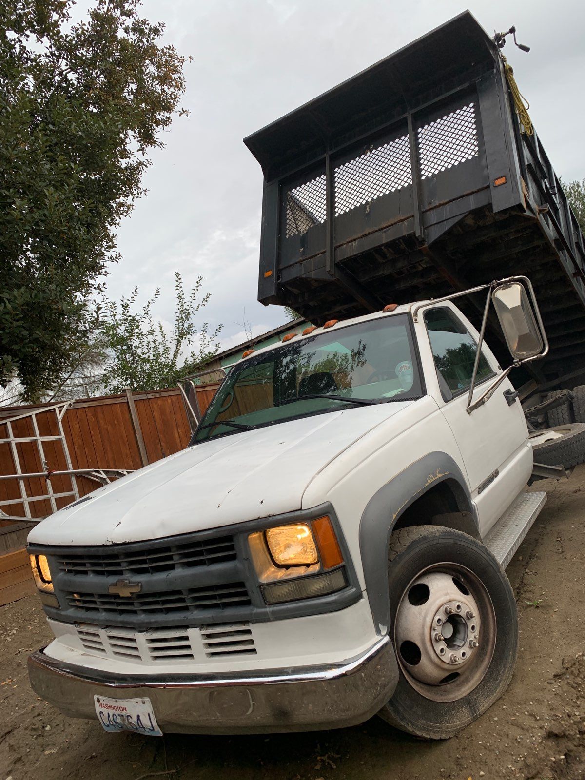 1998 chevy cheyenne 350 dump truck auto