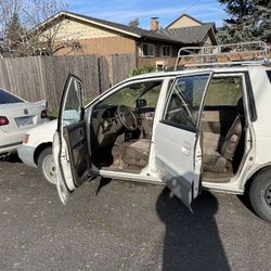 1994 Mitsubishi Expo