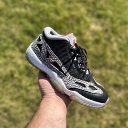 Jordan 11 Low IE Black Cement 9/10 OG All Size 9.5