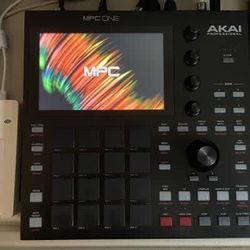 AKAI MPC ONE - Like New, All Cables Included