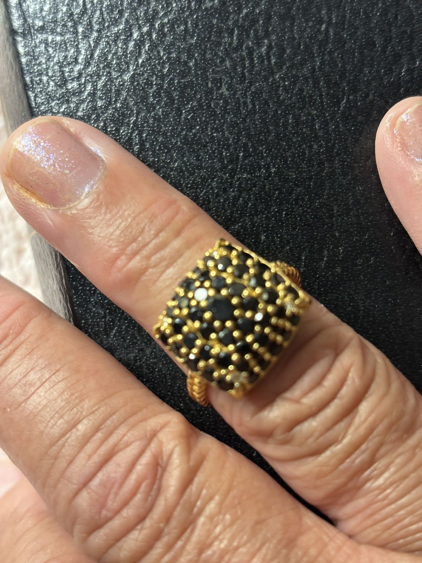 Black Onyx Ring With 4 Small White Cz Diamond Size 8