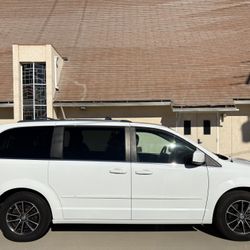 2017 Dodge Caravan/Grand Caravan