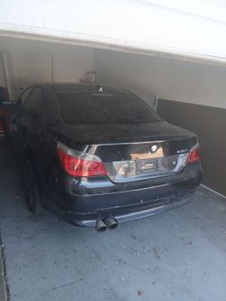 BMW 530i