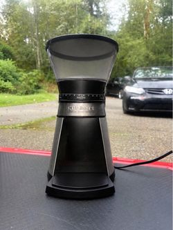 Cuisinart Conical Burr Coffee Grinder – Clean & Working