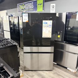 💥ON SALE NOW💥🔥SAMSUNG STAINLESS STEEL BESPOKE FAMILY HUB REFRIGERATOR WITH BEVERAGE CENTER AND ICE MAKER🔥