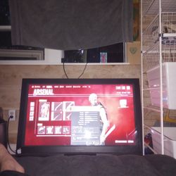 Xbox One And Flat screen Tv 40games On Storage 