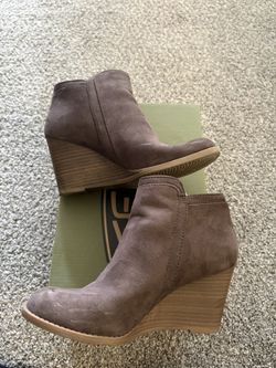 Brown Boots New Size 6