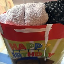 bag of babygirl clothes 6m-12m