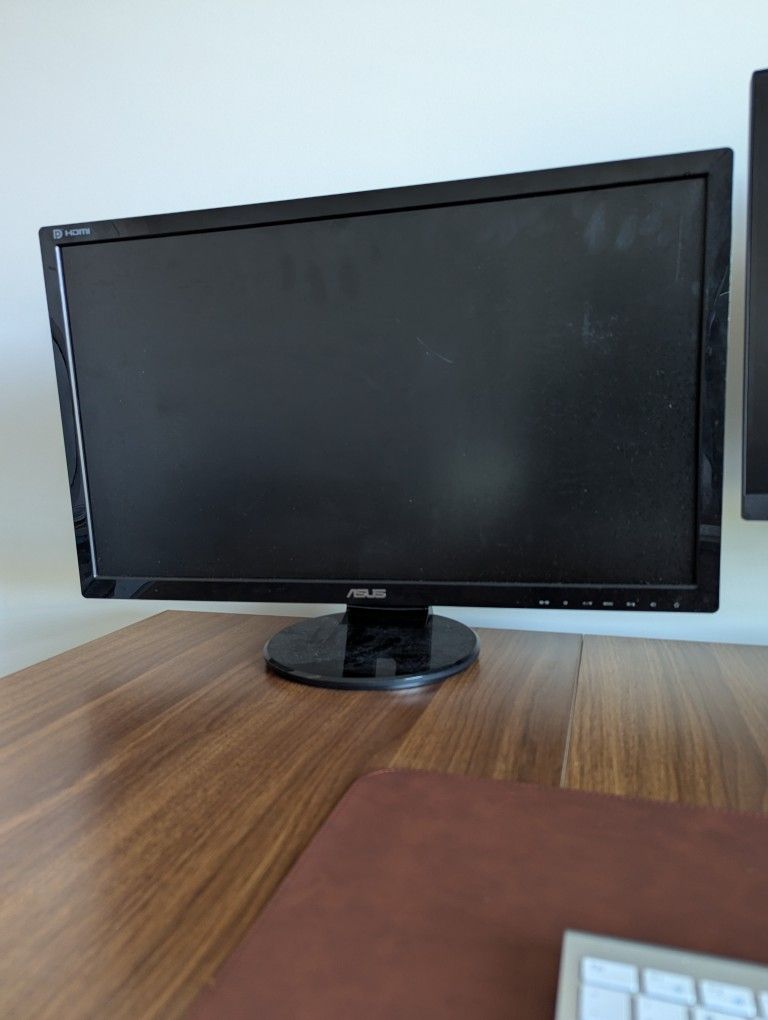 27 Inch Computer Monitor 