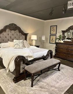 Europen Inspired designbed traditional bedroom set starts @ $2275.00