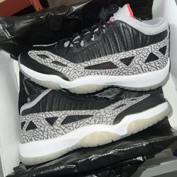 Jordan 11 Lows Brand New Size 10 
