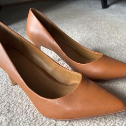 Size 12, Never Worn, Brown Heels