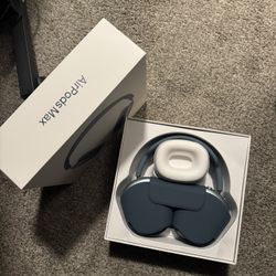 AirPod Max (blue)