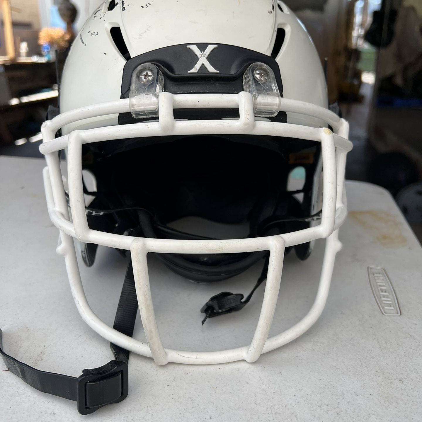 Real Xenith Football Helmemt With Visor for Sale in Los Angeles, CA -  OfferUp