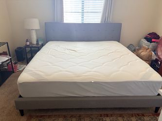 Must Sell! King Size Bed—Like New