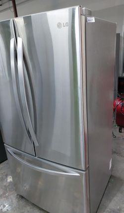 LG Stainless Steel FrenchDoor Fridge IceMaker