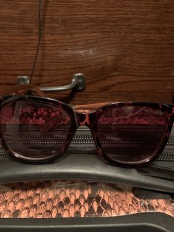 Tommy Hilfigers Woman’s Sunglasses
