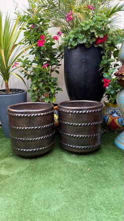 Clay pots