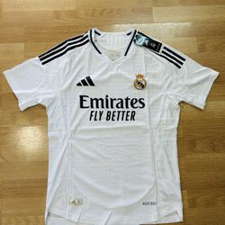 Men - Real Madrid Soccer Jersey - Size XL