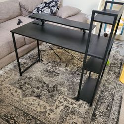 Computer desk