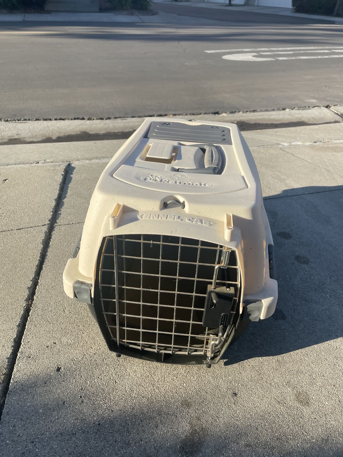 Petmate Vari Dog & Cat Kennel