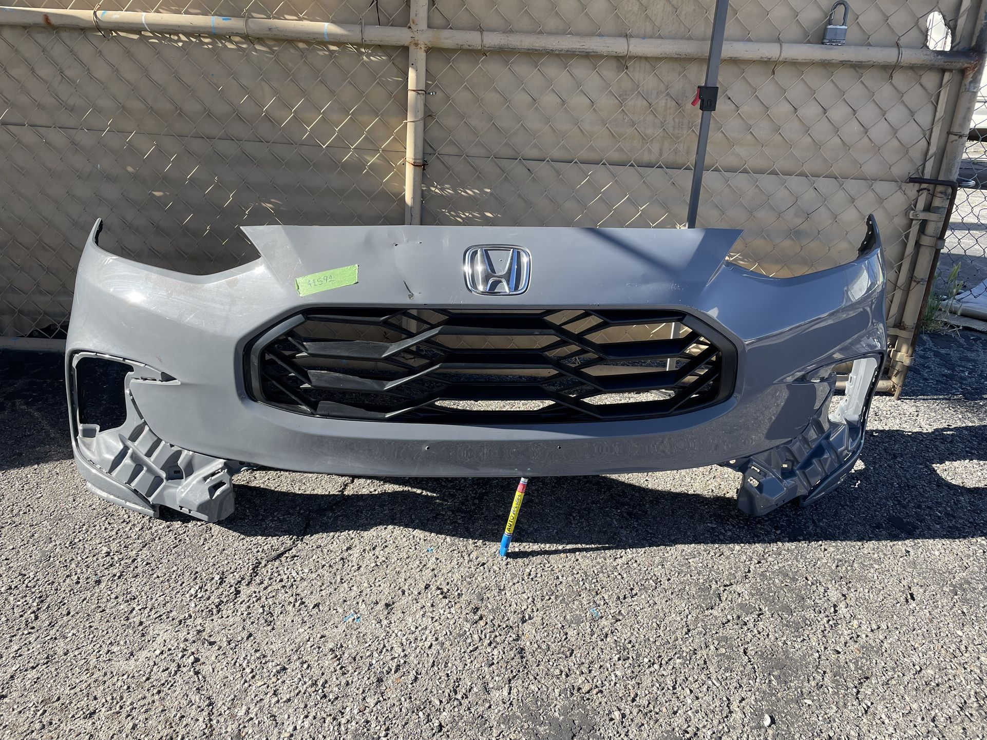 2023-2025 HONDA HR-V HRV FRONT BUMPER COVER W/ Grille OEM