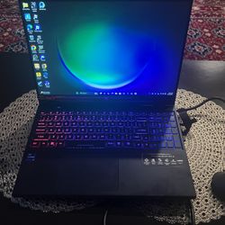 Acer Predator Helios 300 – Power meets style! 💻🔥