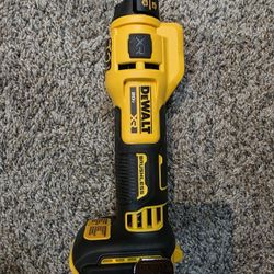 Dewalt Cut-Out  Tool 