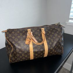 Louis Vuitton Keepall 45 – Monogram Canvas 