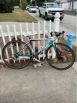 Trek 1.2 H2 Compact road bike.
