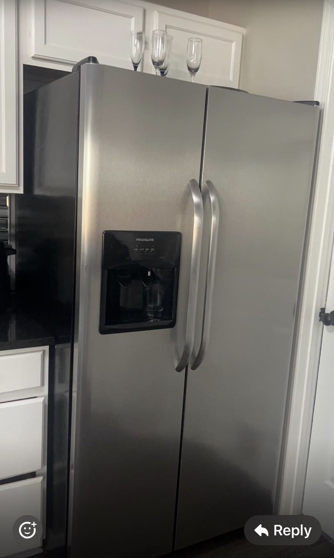 Kitchen Appliances, Refrigerator And Dishwasher 