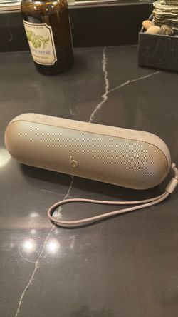 Gold Beats Pill