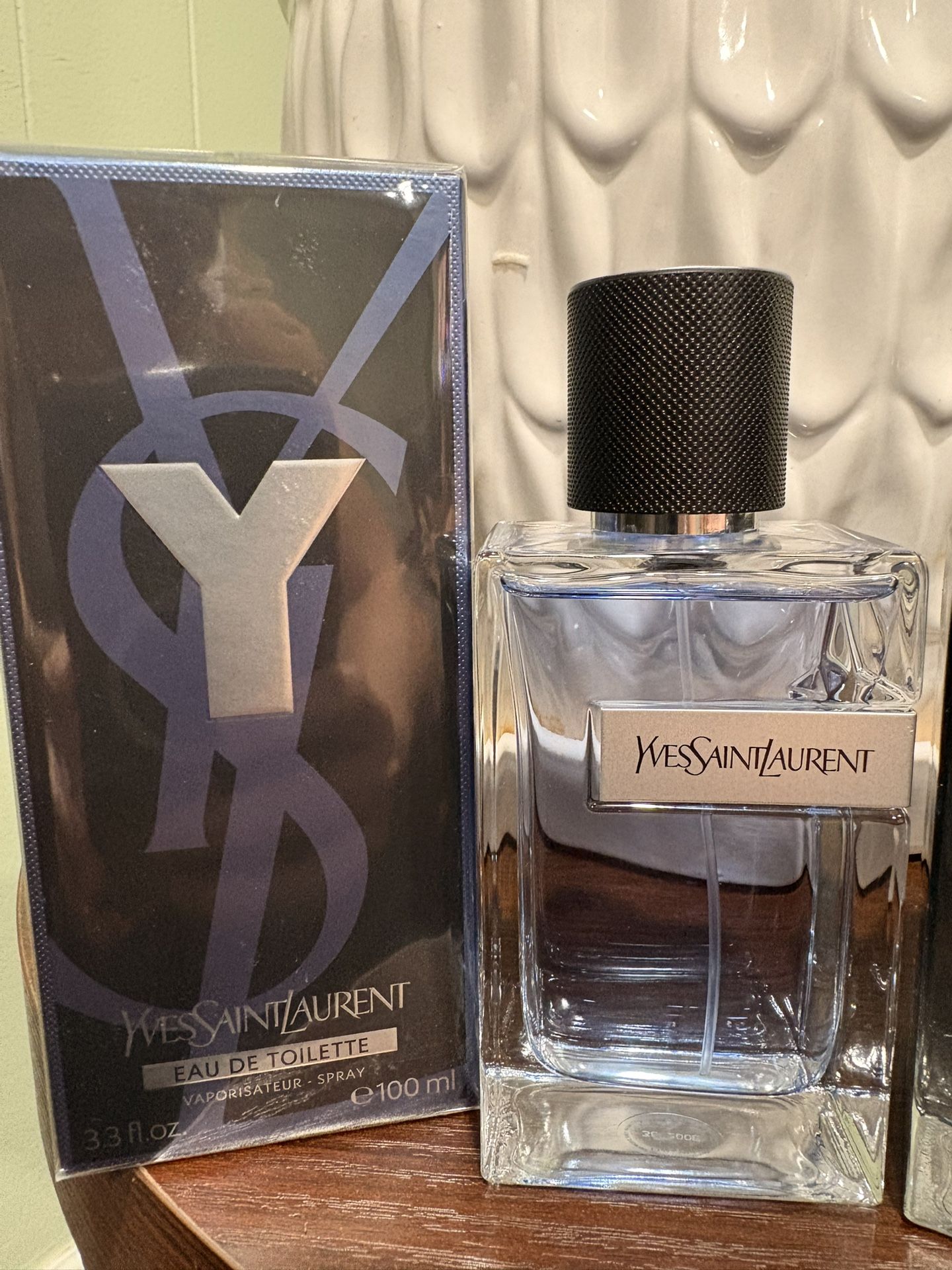 Yves Saint Laurent Perfume 