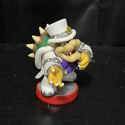 (READ DESCRIPTION) Rare Cheap Nintendo Amiibo Super Mario Odyssey Used Limited Edition Wedding Bowser Switch Collectible Figure